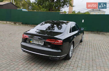 Седан Audi A8 2017 в Залещиках