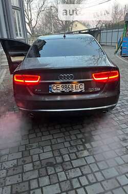 Седан Audi A8 2012 в Чернівцях