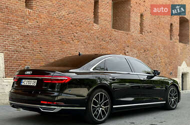 Седан Audi A8 2020 в Львові