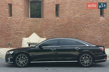 Седан Audi A8 2020 в Львові