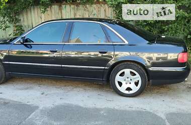 Седан Audi A8 2000 в Киеве