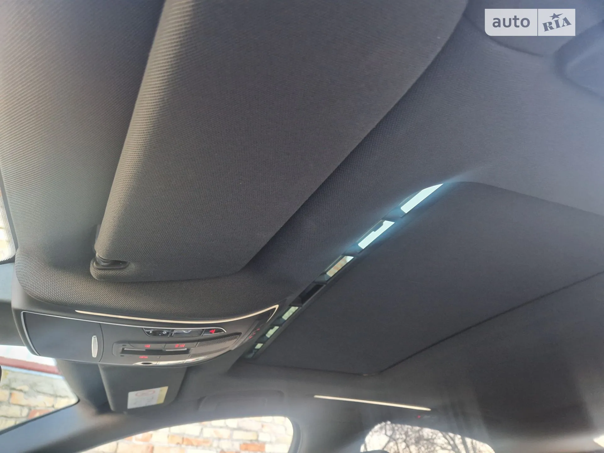 2015 Audi A8 - мініатюра 13