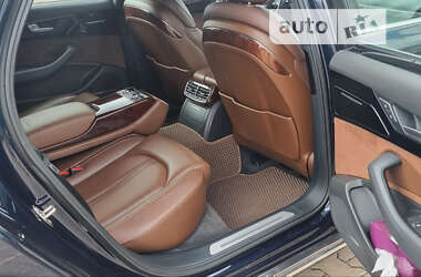 Седан Audi A8 2014 в Житомире