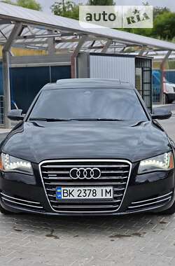 Седан Audi A8 2012 в Рівному