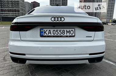 Седан Audi A8 2018 в Киеве