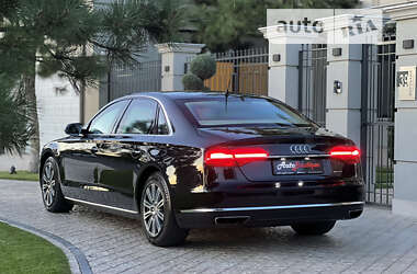 Седан Audi A8 2015 в Одессе