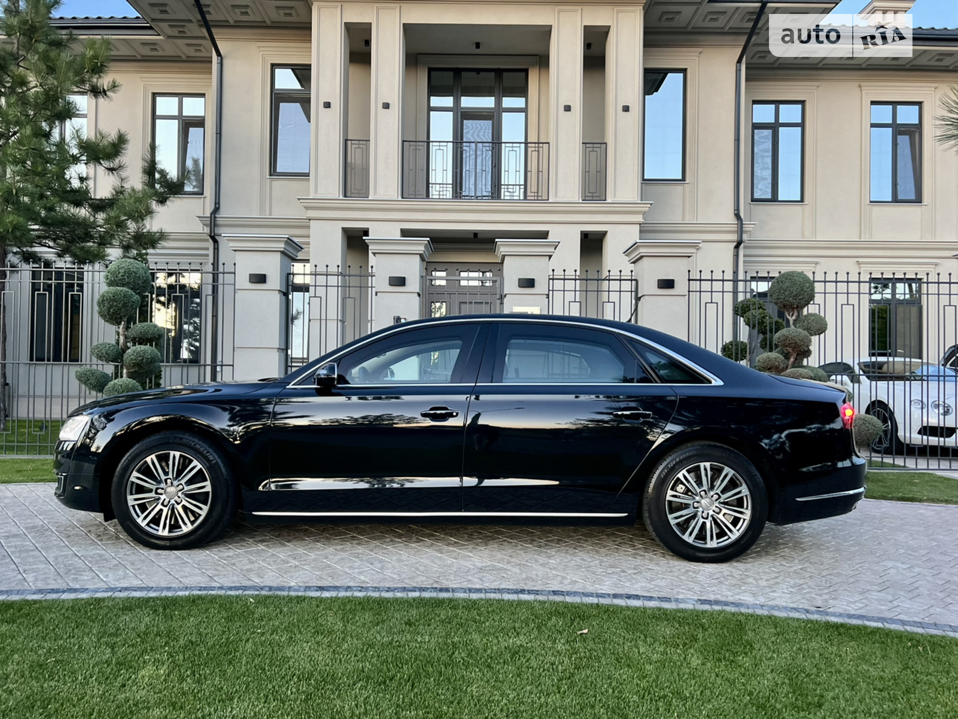 2015 Audi A8 - мініатюра 7