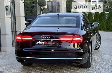 Седан Audi A8 2015 в 