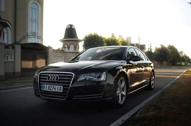 Седан Audi A8 2012 в Полтаві