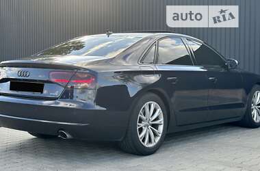 Седан Audi A8 2012 в Києві