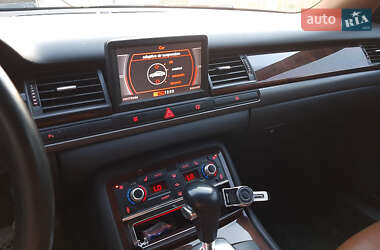 Седан Audi A8 2005 в Ходорове