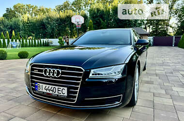 Седан Audi A8 2014 в Лубнах