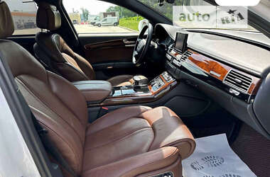 Седан Audi A8 2013 в 