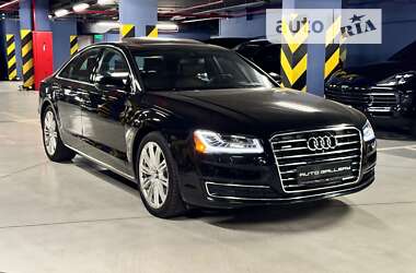 Седан Audi A8 2015 в Киеве