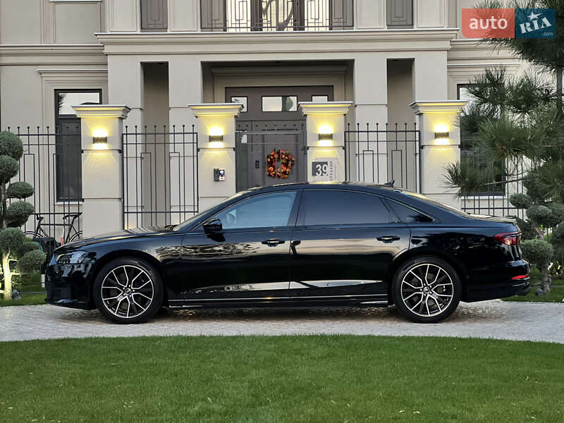 Седан Audi A8 2020 в Одессе