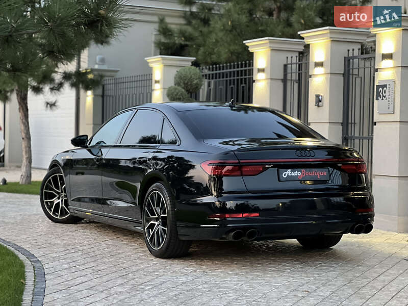 Седан Audi A8 2020 в Одессе