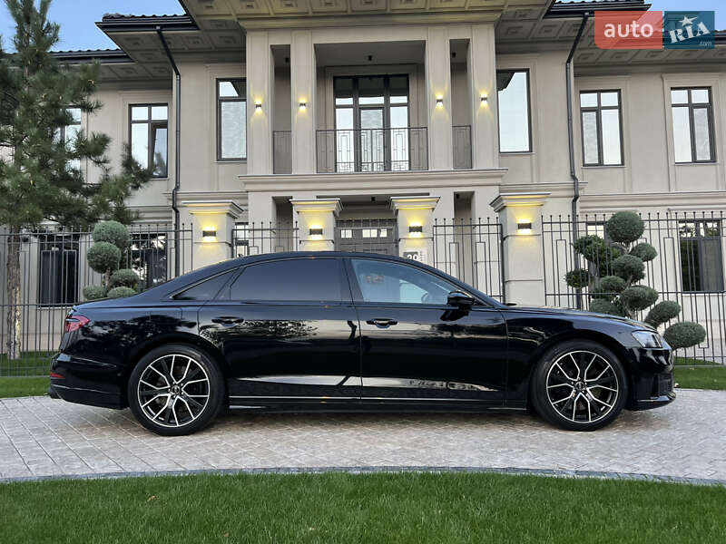 Седан Audi A8 2020 в Одессе