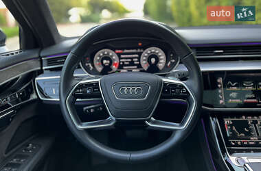 Седан Audi A8 2020 в 