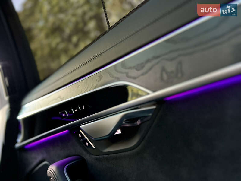 Седан Audi A8 2020 в Одессе