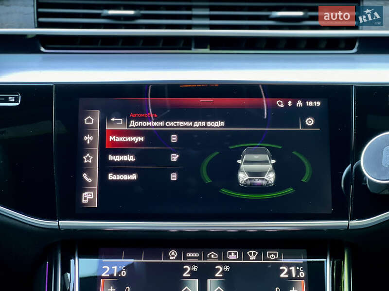 Седан Audi A8 2020 в Одессе