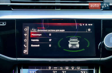 Седан Audi A8 2020 в 