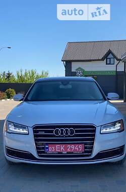 Седан Audi A8 2016 в Білій Церкві