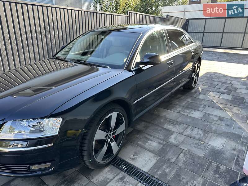 Седан Audi A8 2007 в Киеве