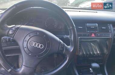Седан Audi A8 1999 в Одессе