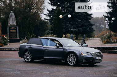 Седан Audi A8 2014 в 