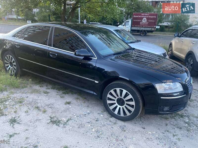 Седан Audi A8 2007 в Києві