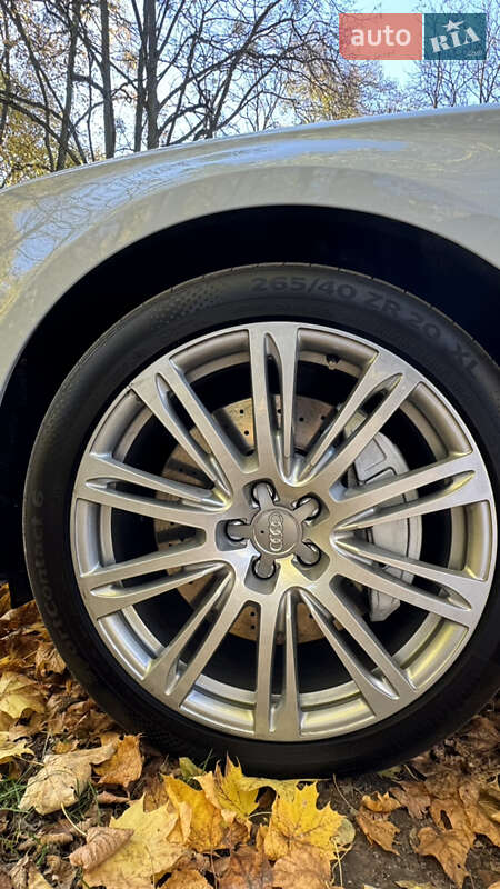Седан Audi A8 2015 в Киеве фото 2 Седан Audi A8 2015 в Киеве