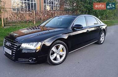 Седан Audi A8 2012 в Чернівцях