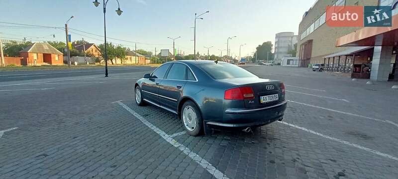 Седан Audi A8 2004 в Харкові