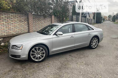 Седан Audi A8 2013 в Тернополі