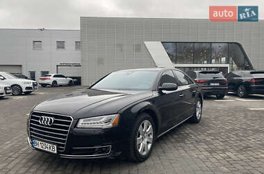 Седан Audi A8 2014 в Вінниці