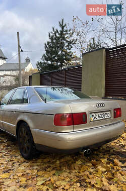 Седан Audi A8 1998 в 