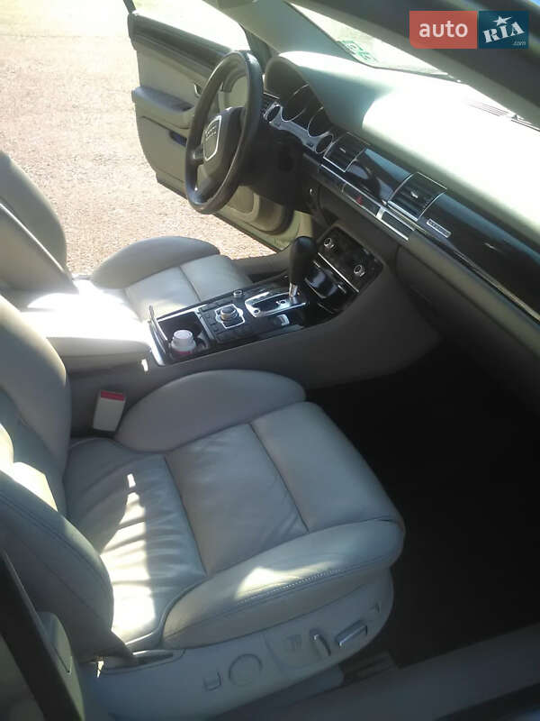 Седан Audi A8 2006 в Одессе