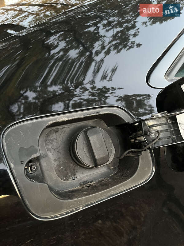 Седан Audi A8 2006 в Харькове