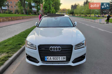 Седан Audi A8 2017 в Киеве