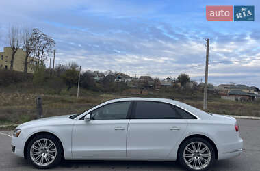 Седан Audi A8 2016 в Білій Церкві