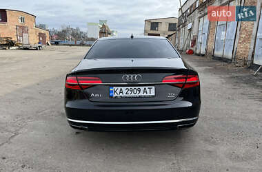 Седан Audi A8 2017 в Мироновке