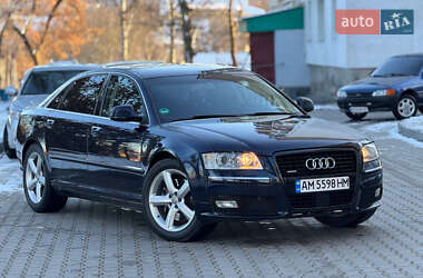 Седан Audi A8 2009 в 