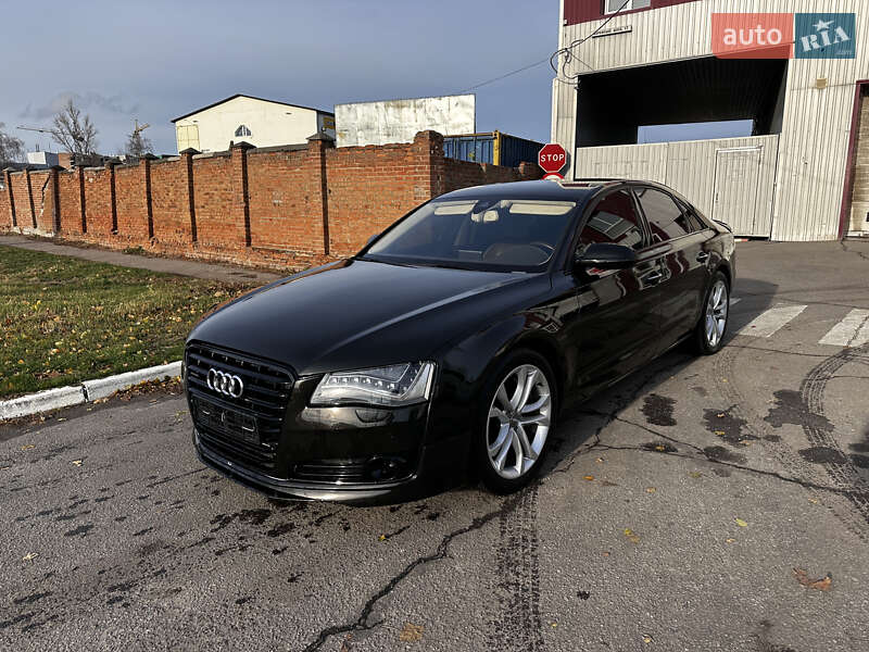 Седан Audi A8 2010 в Полтаве