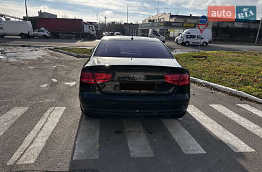 Седан Audi A8 2010 в Полтаве