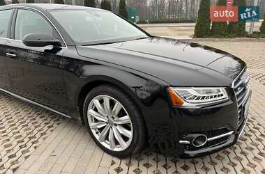 Седан Audi A8 2017 в Харкові