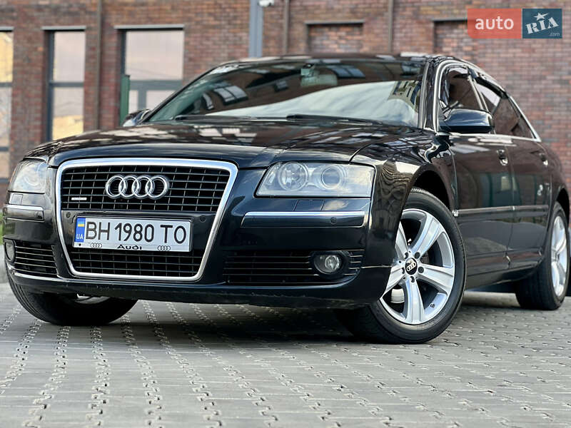 Седан Audi A8 2006 в 