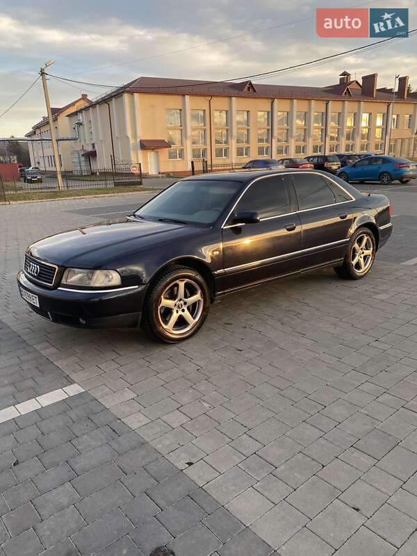 Седан Audi A8 1999 в Івано-Франківську