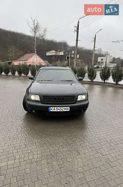 Седан Audi A8 2000 в Києві