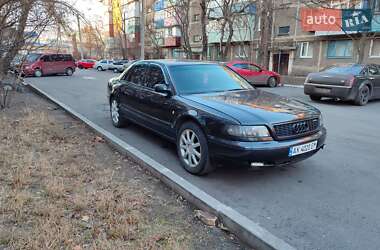 Седан Audi A8 1995 в Першотравенську