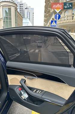 Седан Audi A8 2020 в Киеве